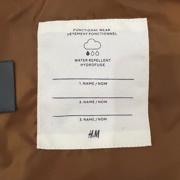 Never worn kids vest - Picture 3 of 3